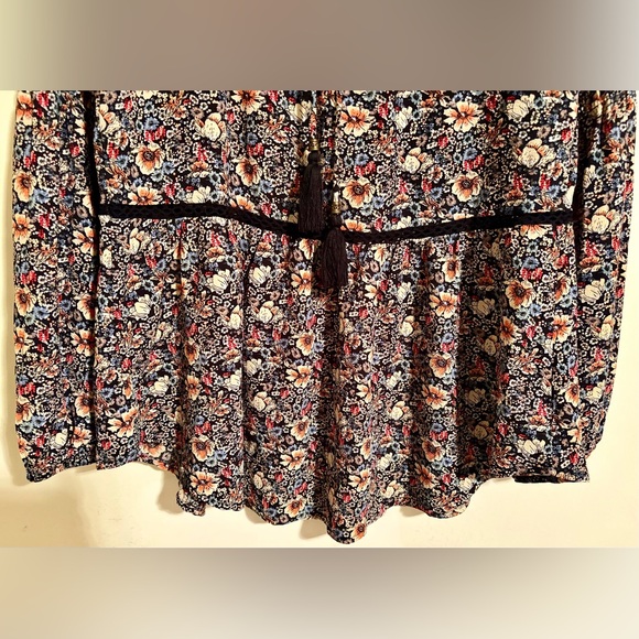 Women’s Knox Rose Multicolor Floral Tie Back Blouse with Tassels Sz XS Oversized - Picture 12 of 16